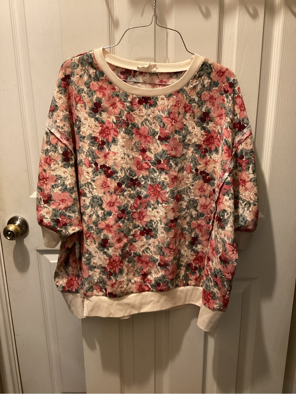BiBi Pink Floral Crewneck Sweatshirt with Cream Trim oversized